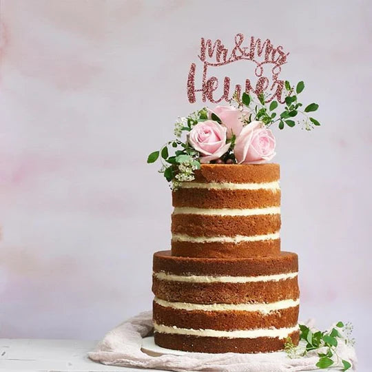 What Type of Wedding Cake Topper Should You Choose?
