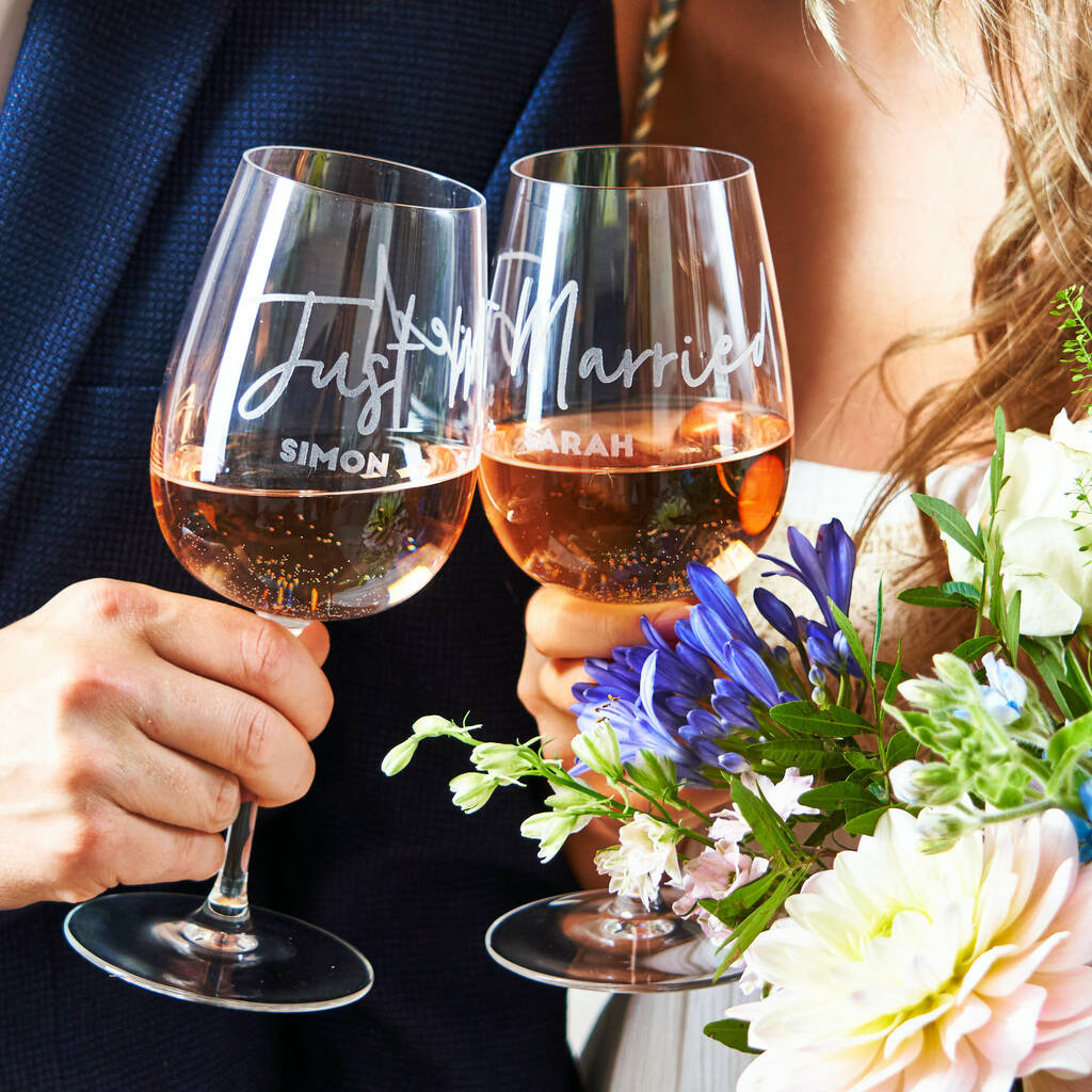 Personalised Wedding Wine Glass Set