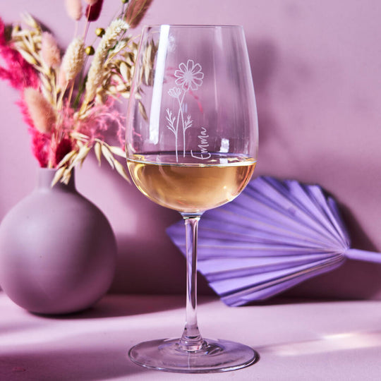 Personalised Birthday Wine glass - Birth Flower Design